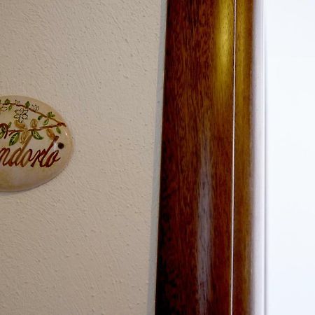 Il Giardino Di Julia B&B トルトラ エクステリア 写真