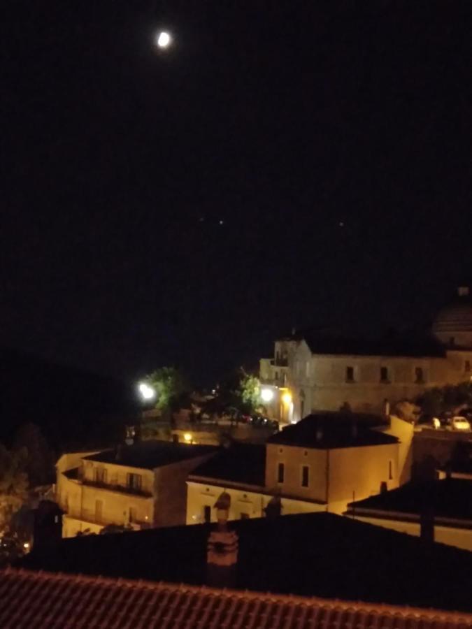 Il Giardino Di Julia B&B トルトラ エクステリア 写真