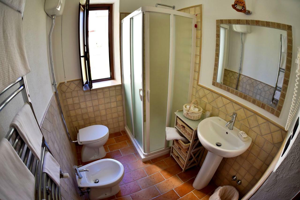 Il Giardino Di Julia B&B トルトラ エクステリア 写真